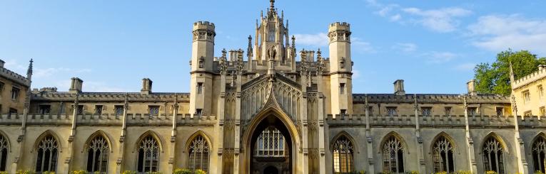 Ayudas de movilidad para la realización de estancias. EDUZ UNIZAR. Universidad de Cambridge.